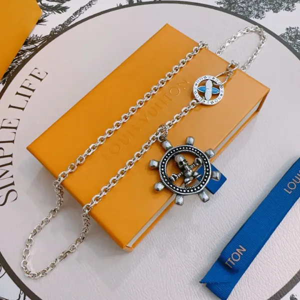 LV【LOUIS VUITTON】ネックレス、新しいネックレス万能シンプルファッションオーナメント 250301