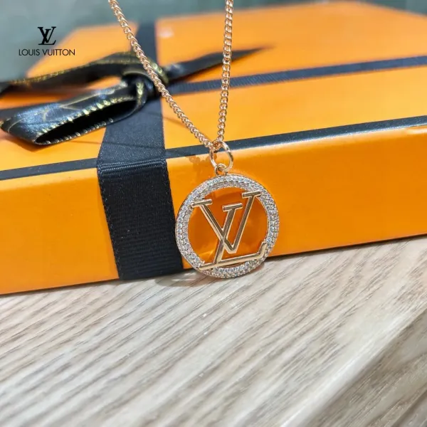 【LOUIS VUITTON】ネックレス、新しいネックレス万能シンプルファッションオーナメント  2472