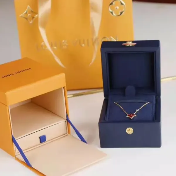 【LOUIS VUITTON】ネックレス、新しいネックレス万能シンプルファッションオーナメント  2472