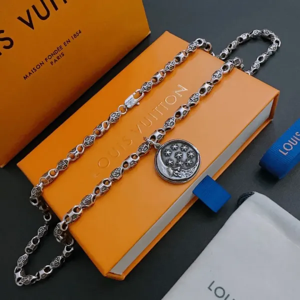【LOUIS VUITTON】ネックレス、新しいネックレス万能シンプルファッションオーナメント