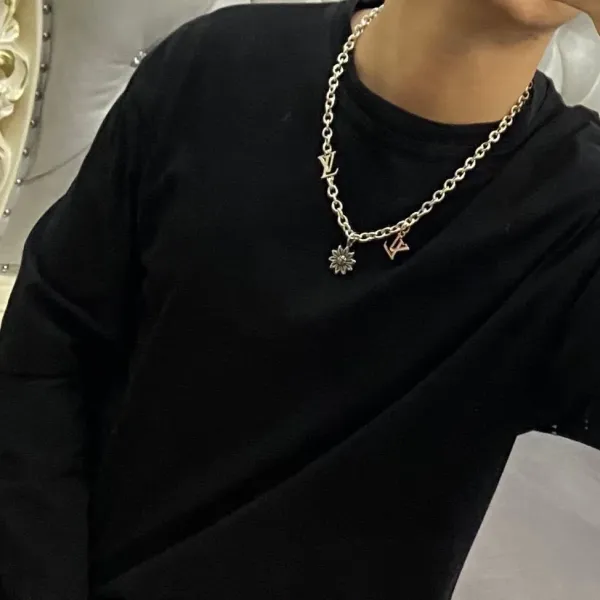 【LOUIS VUITTON 】ネックレス、新しいネックレス万能シンプルファッションオーナメント
