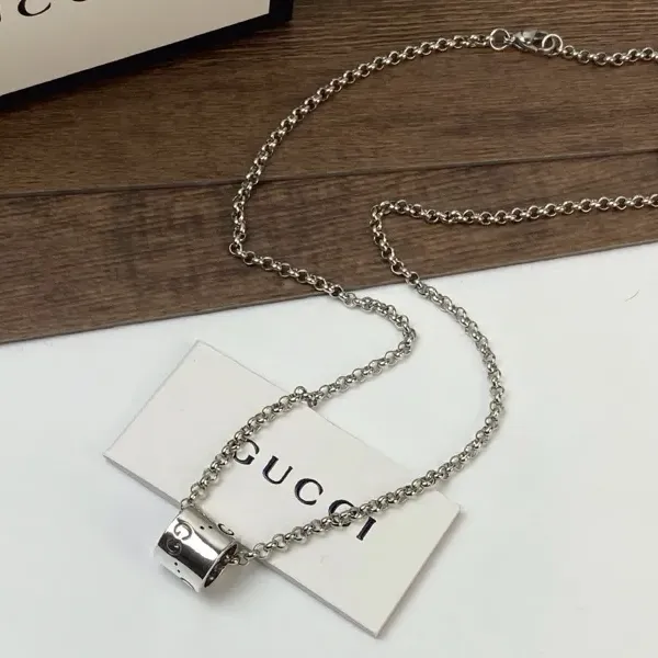 【GUCCI】ネックレス、新しいネックレス万能シンプルファッションオーナメント241015