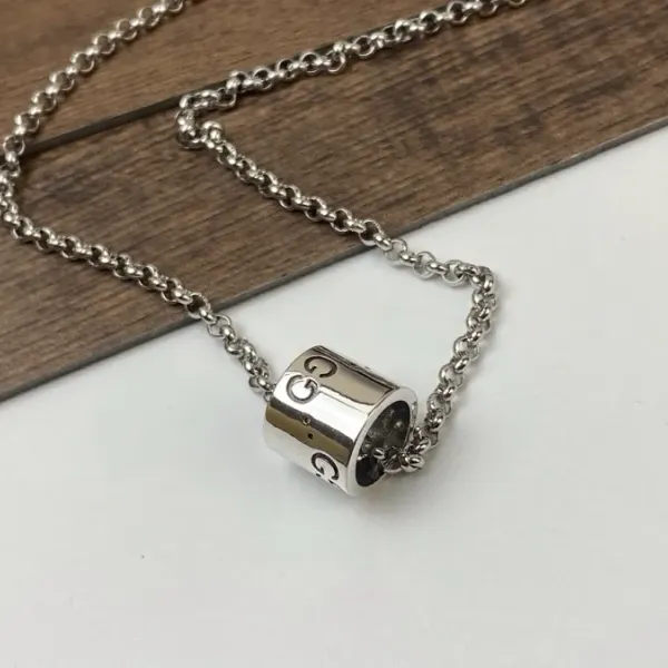 【GUCCI】ネックレス、新しいネックレス万能シンプルファッションオーナメント241015
