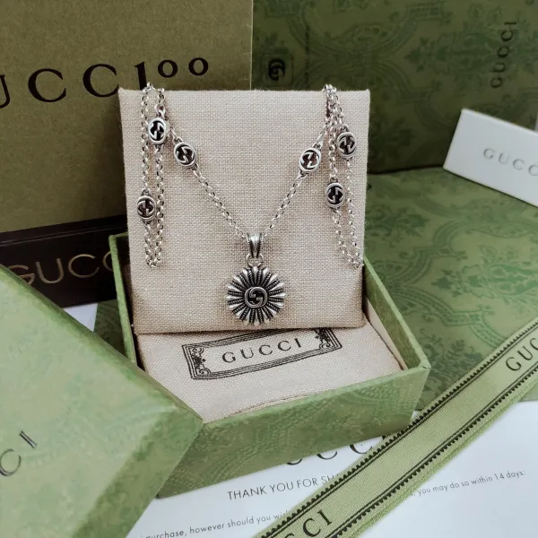 【GUCCI】ネックレス、新しいネックレス万能シンプルファッションオーナメント