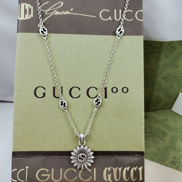 【GUCCI】ネックレス、新しいネックレス万能シンプルファッションオーナメント
