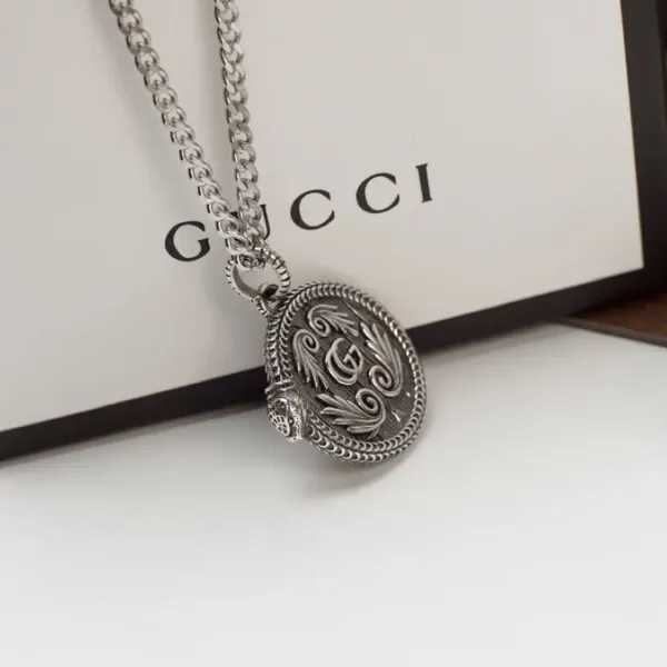 【GUCCI】ネックレス、新しいネックレス万能シンプルファッションオーナメント