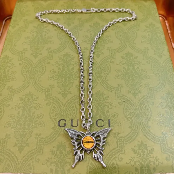 【GUCCI 】ネックレス、新しいネックレス万能シンプルファッションオーナメント 【GUCCI 】ネックレス、新しいネックレス万能シンプルファッションオーナメント