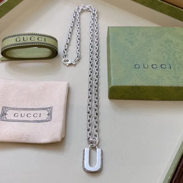 【GUCCI 】ネックレス、新しいネックレス万能シンプルファッションオーナメント