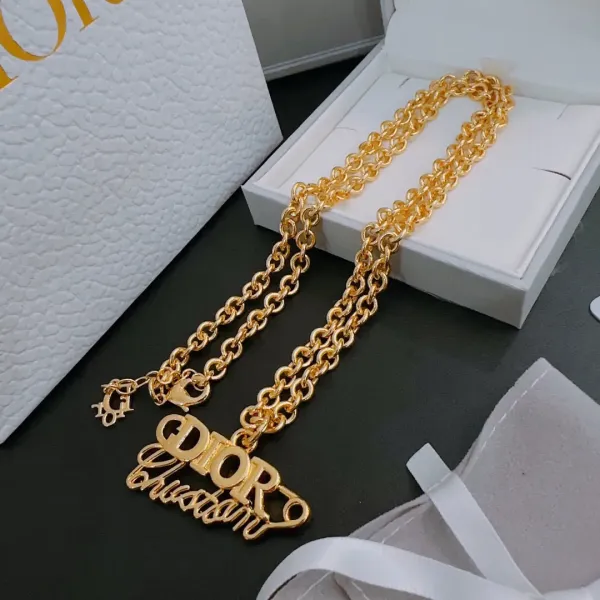 【DIOR】ネックレス、新しいネックレス万能シンプルファッションオーナメント  250301