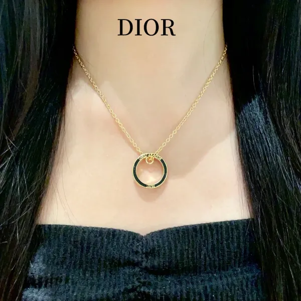 【DIOR】ネックレス、新しいネックレス万能シンプルファッションオーナメント 250301 【DIOR】ネックレス、新しいネックレス万能シンプルファッションオーナメント 250301