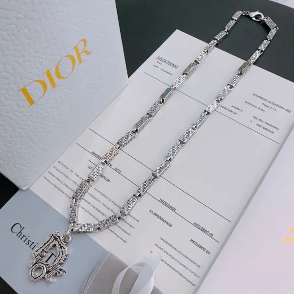 【DIOR】ネックレス、新しいネックレス万能シンプルファッションオーナメント241015 【DIOR】ネックレス、新しいネックレス万能シンプルファッションオーナメント241015