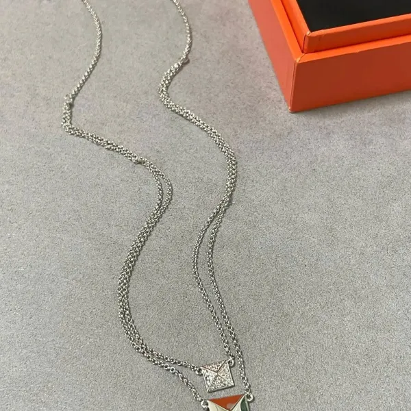 【HERMES】ネックレス、新しいネックレス万能シンプルファッションオーナメント 240730