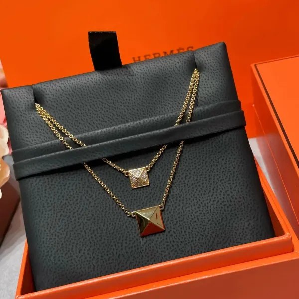 【HERMES】ネックレス、新しいネックレス万能シンプルファッションオーナメント 240730
