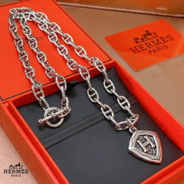 【 HERMES】ネックレス、新しいネックレス万能シンプルファッションオーナメント 2473