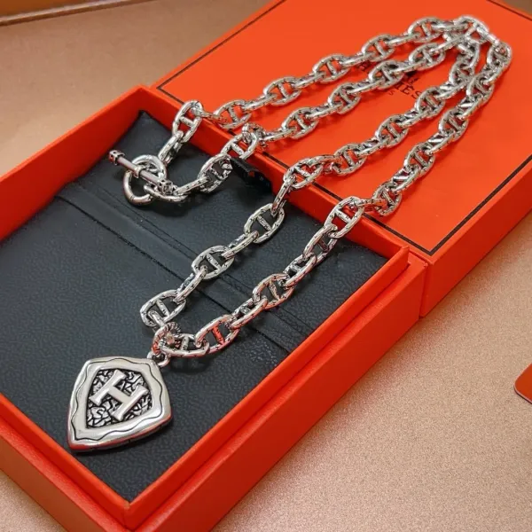 【 HERMES】ネックレス、新しいネックレス万能シンプルファッションオーナメント 2473