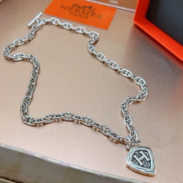 【 HERMES】ネックレス、新しいネックレス万能シンプルファッションオーナメント 2473