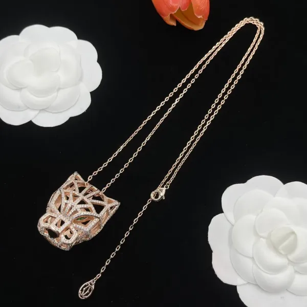 【CARTIER】ネックレス、新しいネックレス万能シンプルファッションオーナメント 2472