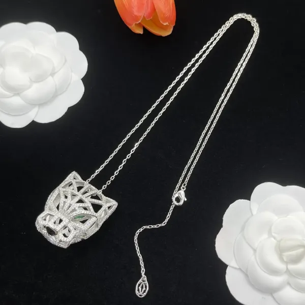 【CARTIER】ネックレス、新しいネックレス万能シンプルファッションオーナメント 2472