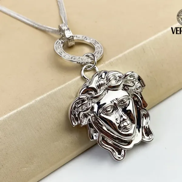 【VERSACE】ネックレス、新しいネックレス万能シンプルファッションオーナメント 2474