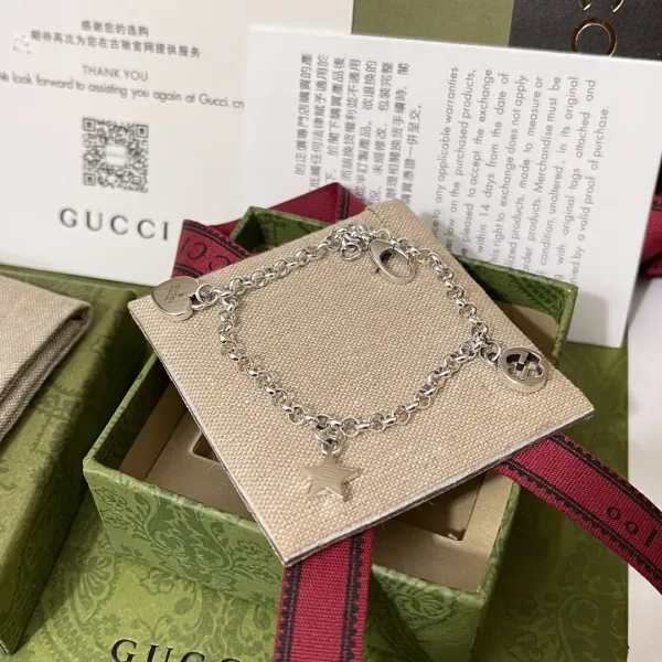 【GUCCI】ブレスレット、ファッションシンプルなスタイル 241015 【GUCCI】ブレスレット、ファッションシンプルなスタイル 241015