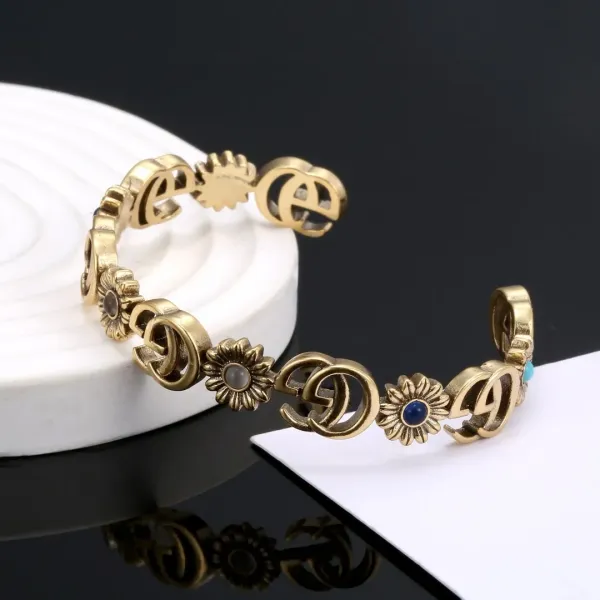 【GUCCI】ブレスレット、ファッションシンプルなスタイル 2474 【GUCCI】ブレスレット、ファッションシンプルなスタイル 2474
