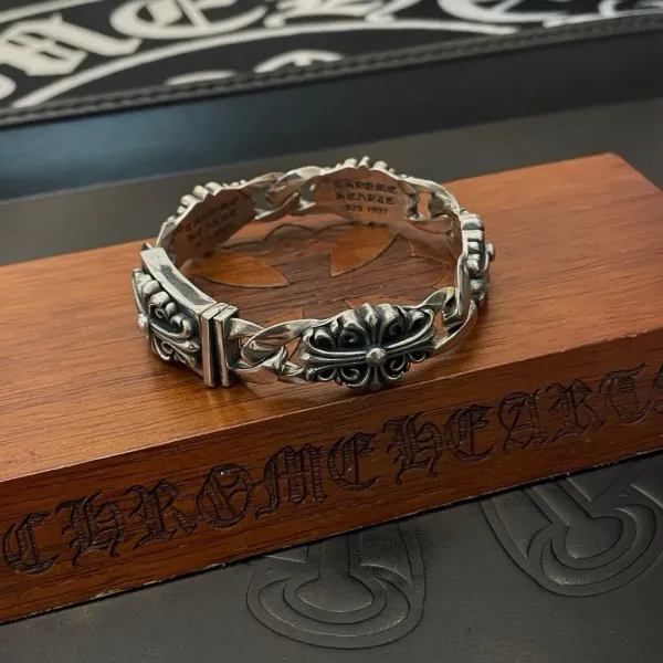 【CHROME HEARTS】ブレスレット、ファッションシンプルなスタイル  240815