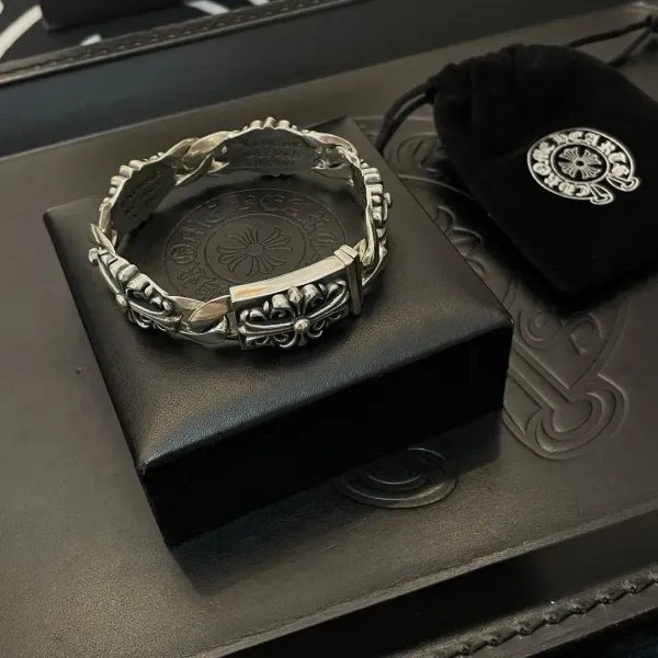 【CHROME HEARTS】ブレスレット、ファッションシンプルなスタイル  240815