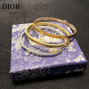 【DIOR】ブレスレット、ファッションシンプルなスタイル  250301