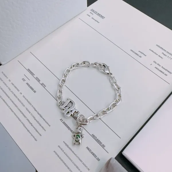 【DIOR】ブレスレット、ファッションシンプルなスタイル 240812