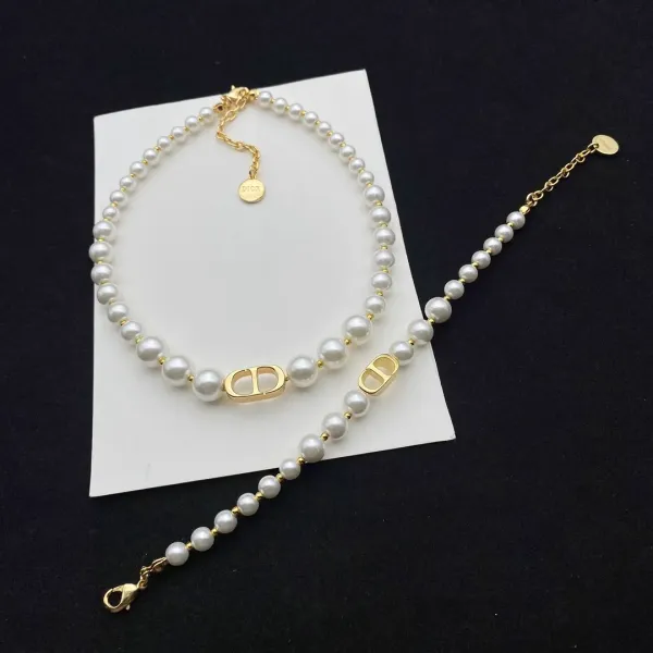 【DIOR】ブレスレット、ファッションシンプルなスタイル