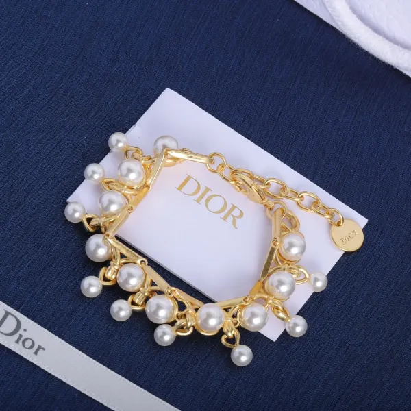 【DIOR】ブレスレット、ファッションシンプルなスタイル
