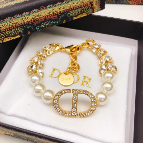 【DIOR】ブレスレット、ファッションシンプルなスタイル