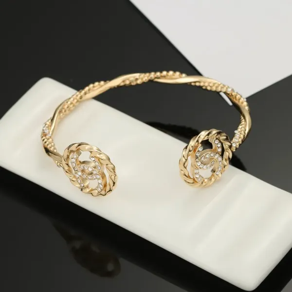 【CHANEL】ブレスレット、ファッションシンプルなスタイル 2471