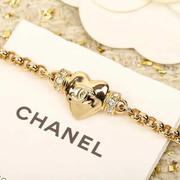 【CHANEL】ブレスレット、ファッションシンプルなスタイル 【CHANEL】ブレスレット、ファッションシンプルなスタイル