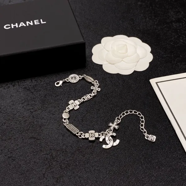 【CHANEL】ブレスレット、ファッションシンプルなスタイル