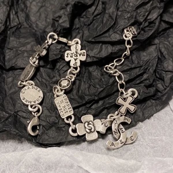 【CHANEL】ブレスレット、ファッションシンプルなスタイル