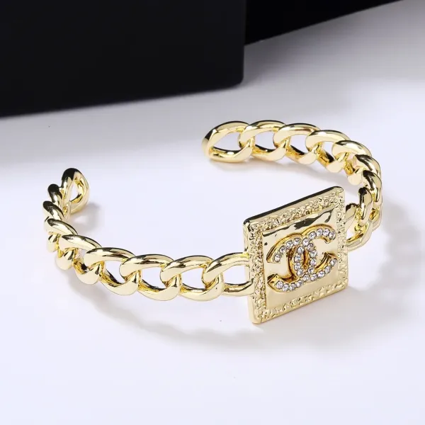 【CHANEL】ブレスレット、ファッションシンプルなスタイル