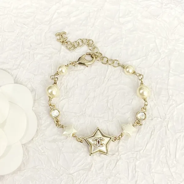 【CHANEL】ブレスレット、ファッションシンプルなスタイル