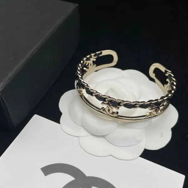 【CHANEL】ブレスレット、ファッションシンプルなスタイル