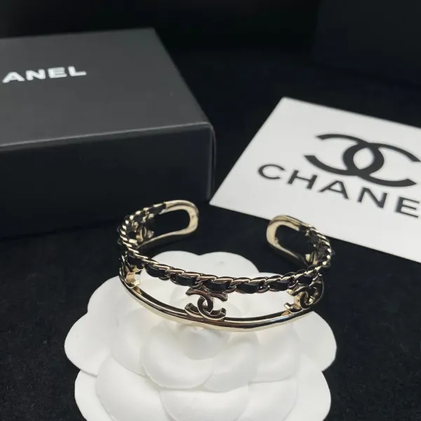 【CHANEL】ブレスレット、ファッションシンプルなスタイル