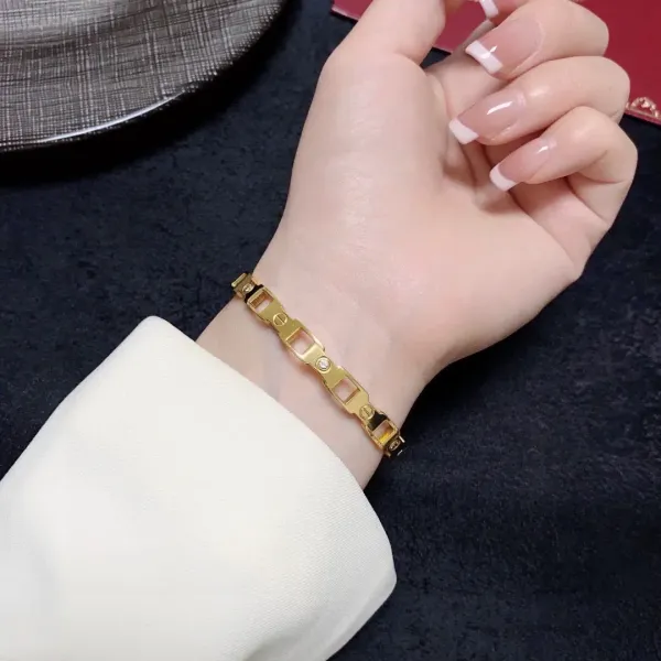 【CARTIER】ブレスレット、ファッションシンプルなスタイル
