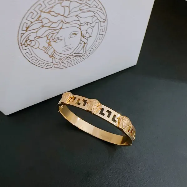 【VERSACE】ブレスレット、ファッションシンプルなスタイル 2474