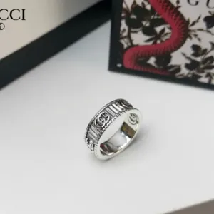 【GUCCI】 グッチ  指輪