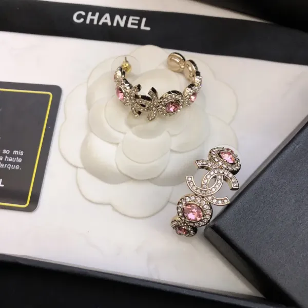 【CHANEL】 シャネル   ファッションスタイルのイヤリング