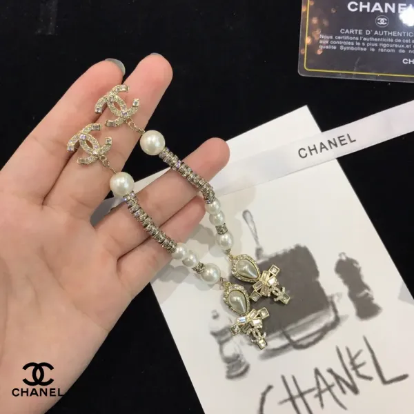 【CHANEL 】 シャネル   ファッションスタイルのイヤリング