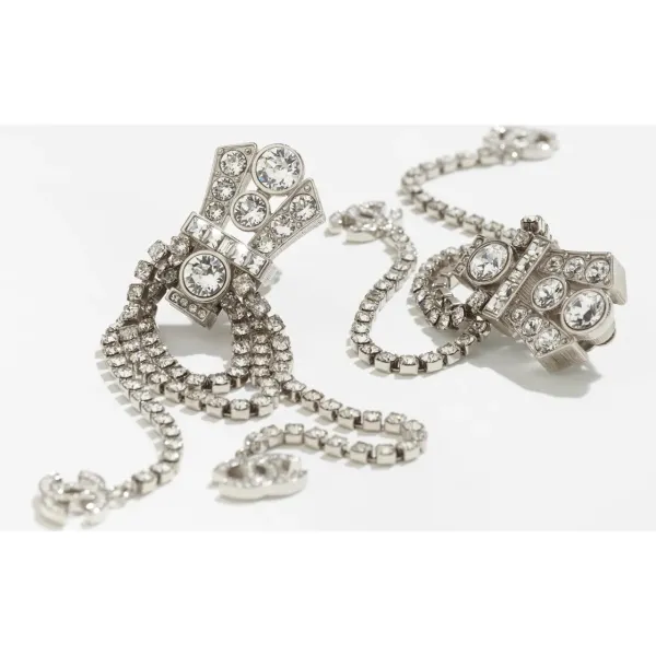 【CHANEL 】 シャネル   ファッションスタイルのイヤリング
