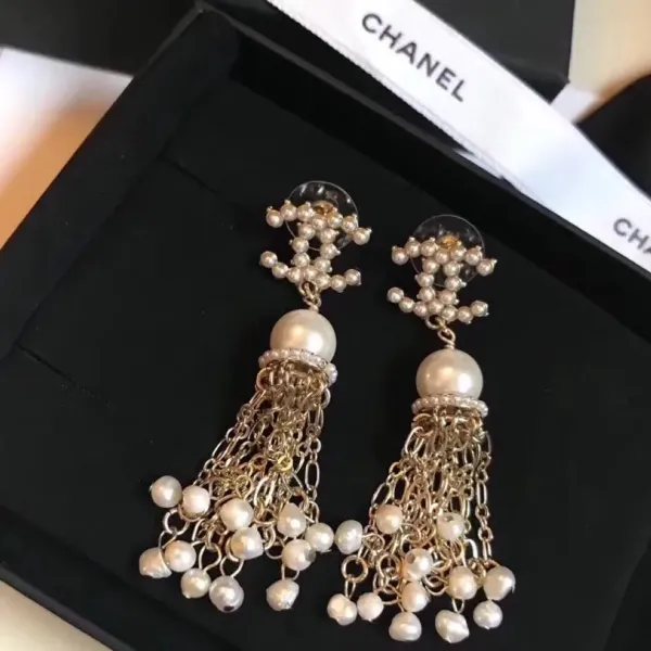 【CHANEL 】 シャネル   ファッションスタイルのイヤリング