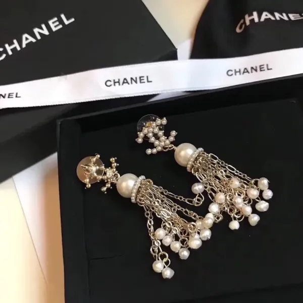 【CHANEL 】 シャネル   ファッションスタイルのイヤリング