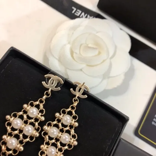 【CHANEL 】 シャネル   ファッションスタイルのイヤリング