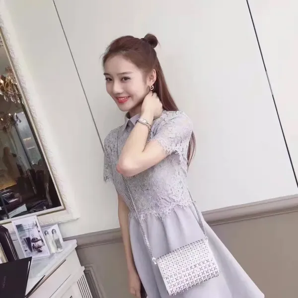 【DIOR】 ディオール  ファッションスタイルのイヤリング